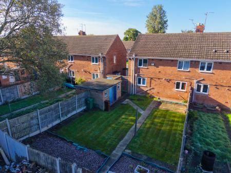 1 bedroom Flat for sale in Merrick Road, Wednesfield, Wolverhampton, WV11