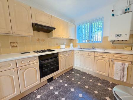 2 bedroom Semi-detached house for sale in Pickering Road, Wednesfield, Wolverhampton, WV11