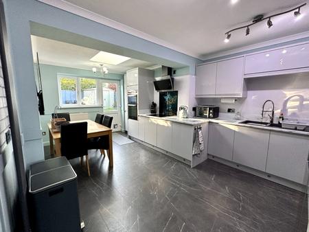 3 bedroom Semi-detached house for sale in Exbury Close, Pendeford, Wolverhampton, WV9