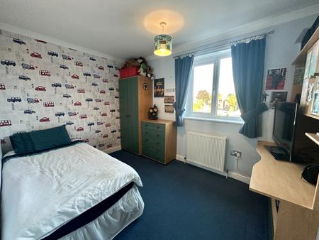 3 bedroom Semi-detached house for sale in Exbury Close, Pendeford, Wolverhampton, WV9