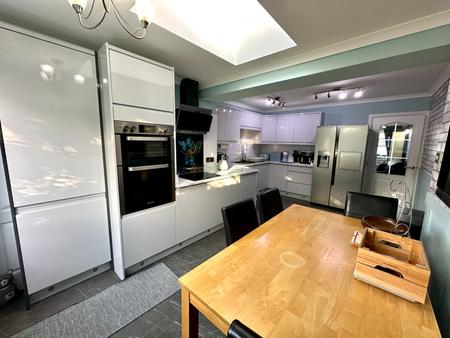 3 bedroom Semi-detached house for sale in Exbury Close, Pendeford, Wolverhampton, WV9