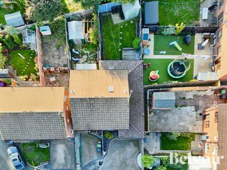 3 bedroom Semi-detached house for sale in Exbury Close, Pendeford, Wolverhampton, WV9