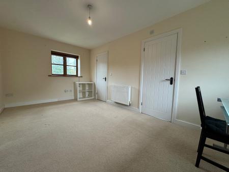 4 bedroom Barn Conversion to let in Lodge Lane, Cannock, WS11