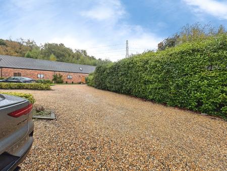 4 bedroom Barn Conversion to let in Lodge Lane, Cannock, WS11