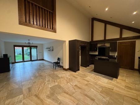 4 bedroom Barn Conversion to let in Lodge Lane, Cannock, WS11