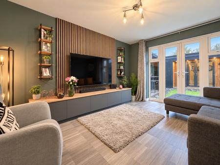 3 bedroom Detached house for sale in Clare Grove, Wednesfield, Wolverhampton, WV11