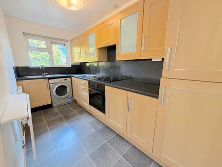2 bedroom Maisonette for sale in Hambledon Close, Pendeford, Wolverhampton, WV9