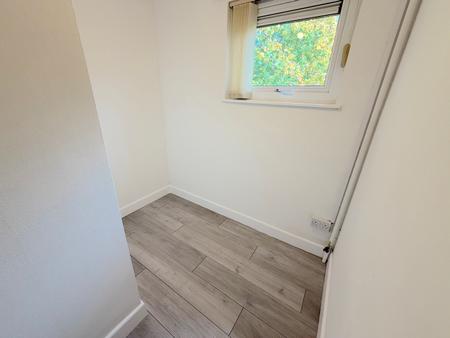 2 bedroom Maisonette for sale in Hambledon Close, Pendeford, Wolverhampton, WV9