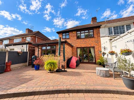 3 bedroom Semi-detached house for sale in Newbolds Road, Fallings Park, Wolverhampton, WV10