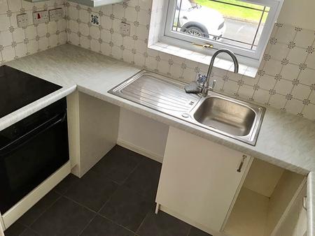 1 bedroom Terraced House to let in Mickley Avenue, Wolverhampton, WV10