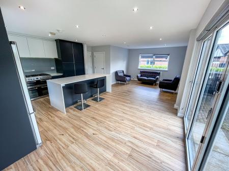 4 bedroom Detached house for sale in Abercorn Drive, Hillsborough, BT26