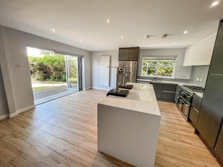 4 bedroom Detached house for sale in Abercorn Drive, Hillsborough, BT26