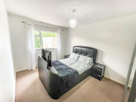 3 bedroom Semi-detached bungalow for sale in Addison Park, Lisburn, BT28