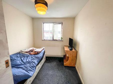 3 bedroom End of terrace house for sale in Ashmount Park, Lisburn, BT27