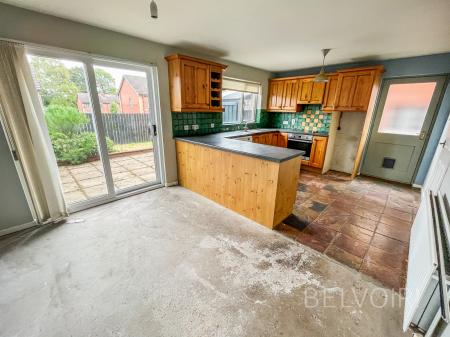 3 bedroom Semi-detached house for sale in Ashcroft Close, Lisburn, BT28