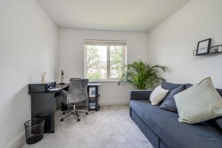 3 bedroom Semi-detached house for sale in Ayrshire Avenue, Lisburn, BT28