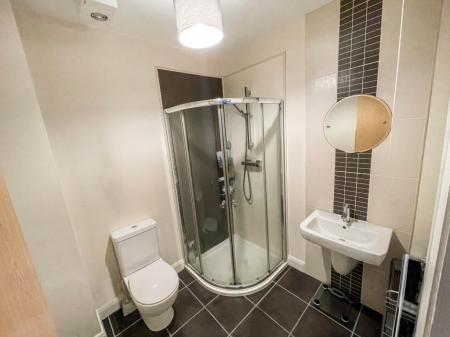 2 bedroom Flat for sale in Badgers Lane, Lisburn, BT28