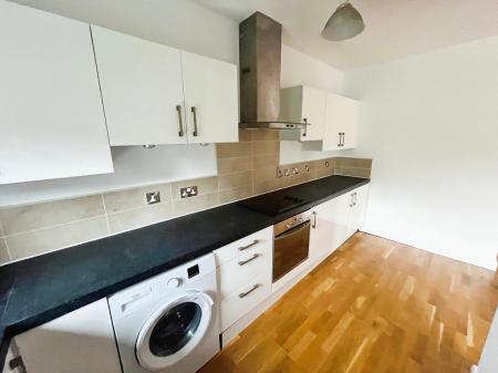 2 bedroom Ground floor flat for sale in Badgers Lane, Lisburn, BT28