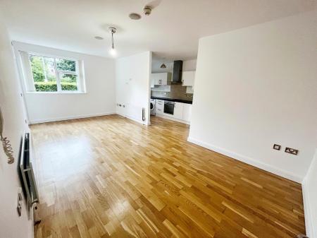 2 bedroom Ground floor flat for sale in Badgers Lane, Lisburn, BT28