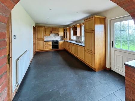 4 bedroom Detached house for sale in Beechfield Lodge, Aghalee, BT67