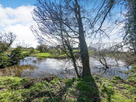 2 bedroom Apartment for sale in Beechfield Mews, Lisburn, BT28