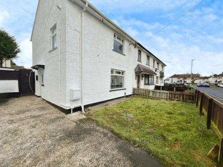 3 bedroom Terraced House for sale in Beechland Drive, Lisburn, BT28