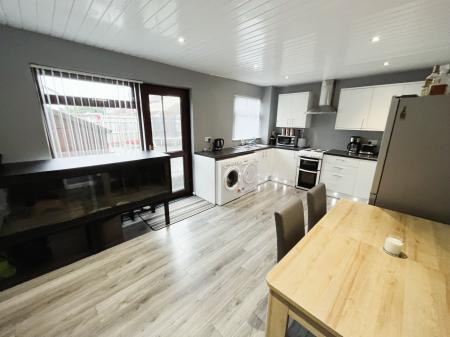 3 bedroom Terraced House for sale in Beechwood Grove, Lisburn, BT28