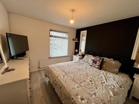 3 bedroom Terraced House for sale in Beechwood Grove, Lisburn, BT28