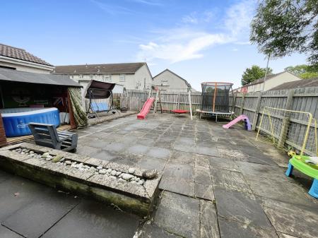 3 bedroom Terraced House for sale in Beechwood Grove, Lisburn, BT28