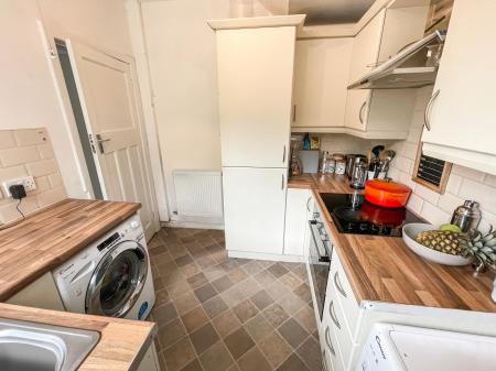3 bedroom Terraced House for sale in Belvoir Crescent, Lisburn, BT28