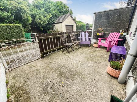 3 bedroom Terraced House for sale in Belvoir Crescent, Lisburn, BT28