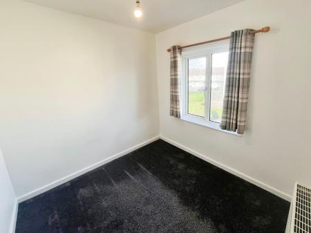 3 bedroom Terraced House for sale in Belvoir Crescent, Lisburn, BT28
