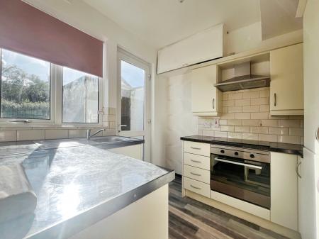 3 bedroom Terraced House for sale in Belvoir Crescent, Lisburn, BT28