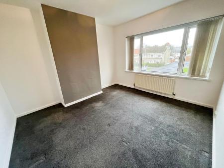 3 bedroom Terraced House for sale in Belvoir Crescent, Lisburn, BT28