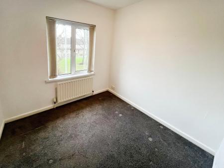 3 bedroom Terraced House for sale in Belvoir Crescent, Lisburn, BT28