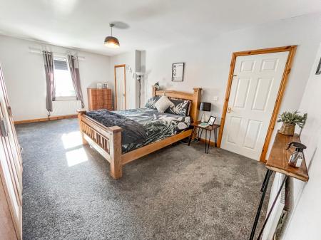 3 bedroom Town house for sale in Berkeley Hall Court, Lisburn, BT27