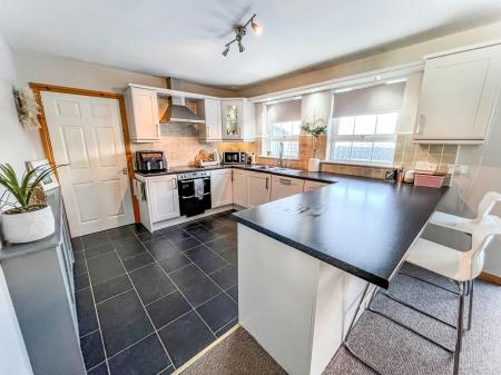 3 bedroom Town house for sale in Berkeley Hall Court, Lisburn, BT27