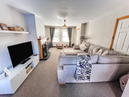 3 bedroom Town house for sale in Berkeley Hall Court, Lisburn, BT27