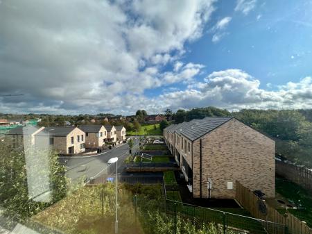 2 bedroom Apartment for sale in Broom Park Heights, Dunmurry, BT17