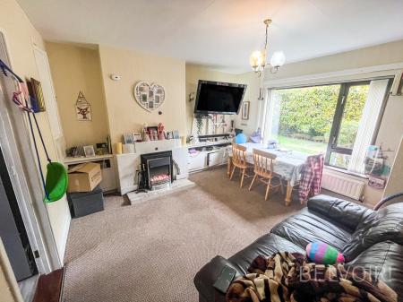 3 bedroom Terraced House for sale in Campbell Terrace, Lisburn, BT28