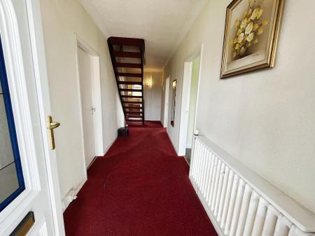 5 bedroom Detached house for sale in Carrisbrook Gardens, Lambeg, BT27