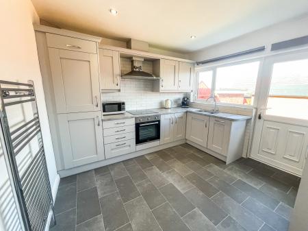 3 bedroom Bungalow for sale in Causeway End Road, Lisburn, BT28