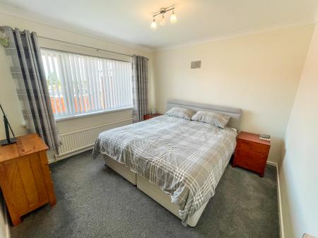 3 bedroom Bungalow for sale in Causeway End Road, Lisburn, BT28