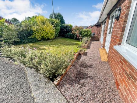 3 bedroom Bungalow for sale in Causeway End Road, Lisburn, BT28