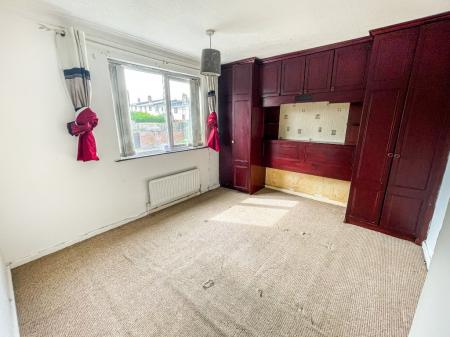 3 bedroom Terraced House for sale in Craigmore Road, Lisburn, BT28