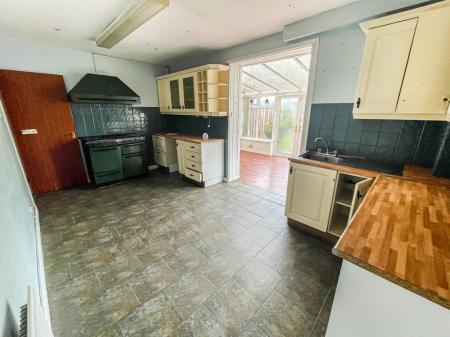 3 bedroom Terraced House for sale in Craigmore Road, Lisburn, BT28