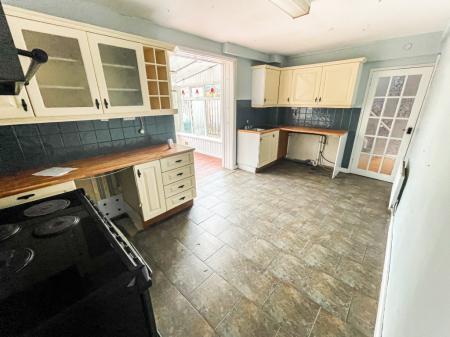 3 bedroom Terraced House for sale in Craigmore Road, Lisburn, BT28
