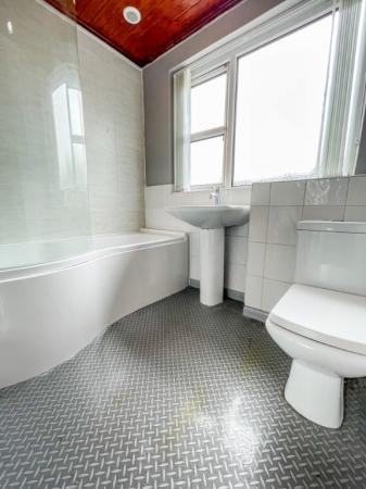 3 bedroom Terraced House for sale in Creeve Place, Lisburn, BT28