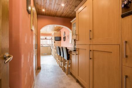 3 bedroom Terraced House for sale in Drumlough Gardens, Lisburn, BT28