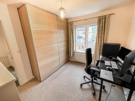 3 bedroom Semi-detached house for sale in Eaton Court, Dunmurry, BT17